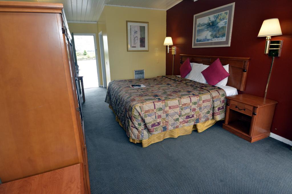 Gateway Inn Ред-Блафф Екстер'єр фото